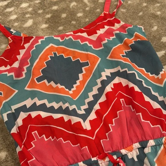 Eight sixty Colorful Zigzag Patterned Swim Cover Up Romper. Size S - Picture 4 of 7